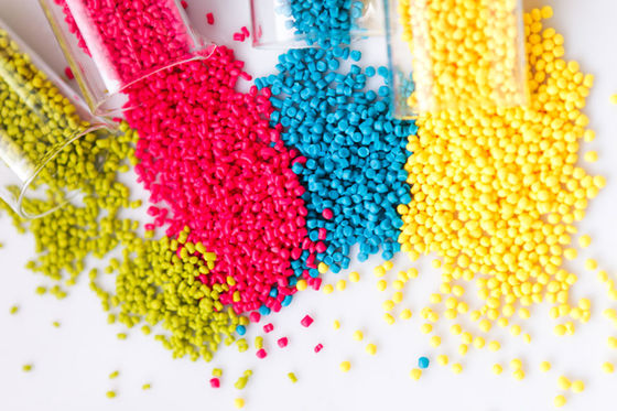 گرانول های پلاستیکی زیست تخریب پذیر ترکیبی KN400 TPE برای دسته نرم