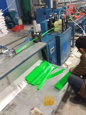 آویز بنر پوستر پلاستیکی خط تولید پروفیل PVC 5M/Min